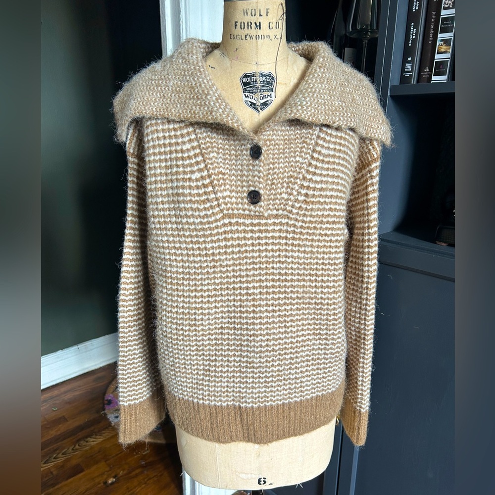 Banana Republic Factory Tan and Cream Striped Knit Sweater